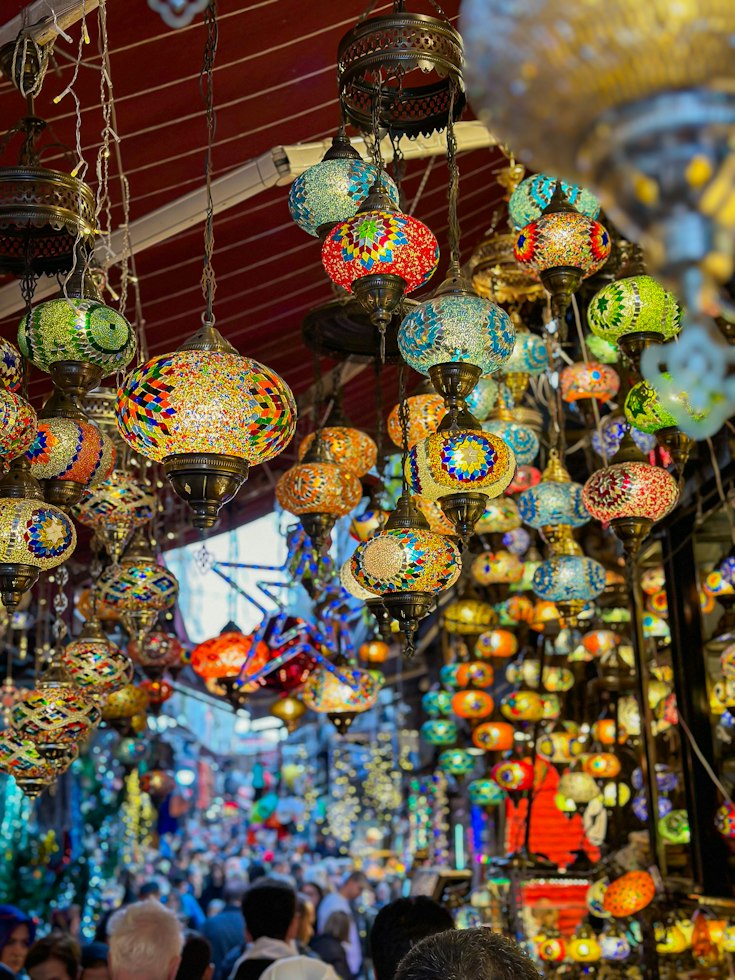 Colorful handmade Turkish mosaic lamps in Grand Bazaar Istanbul